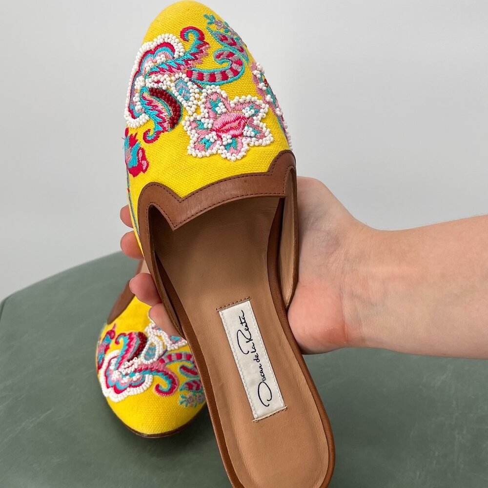 Vintage 1990s Oscar De La Renta Yellow Beaded Floral Pattern Leather Size 6.5